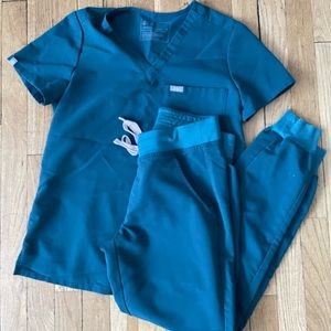 Figs Caribbean Blue Figs Original (not Fionlite) XS Catarina & Zamora